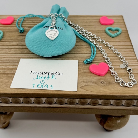Return to Tiffany & Co. Silver Heart Tag Y Lariat Necklace, 16 inch - Picture 3 of 9